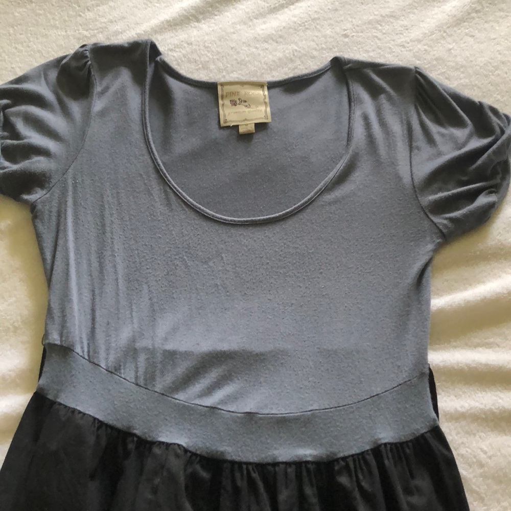Dress - Picture 3 of 3
